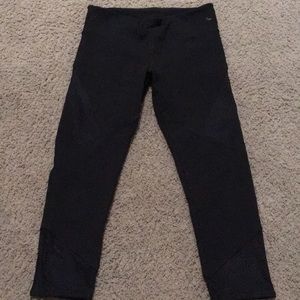 Lorna Jane Capri legging